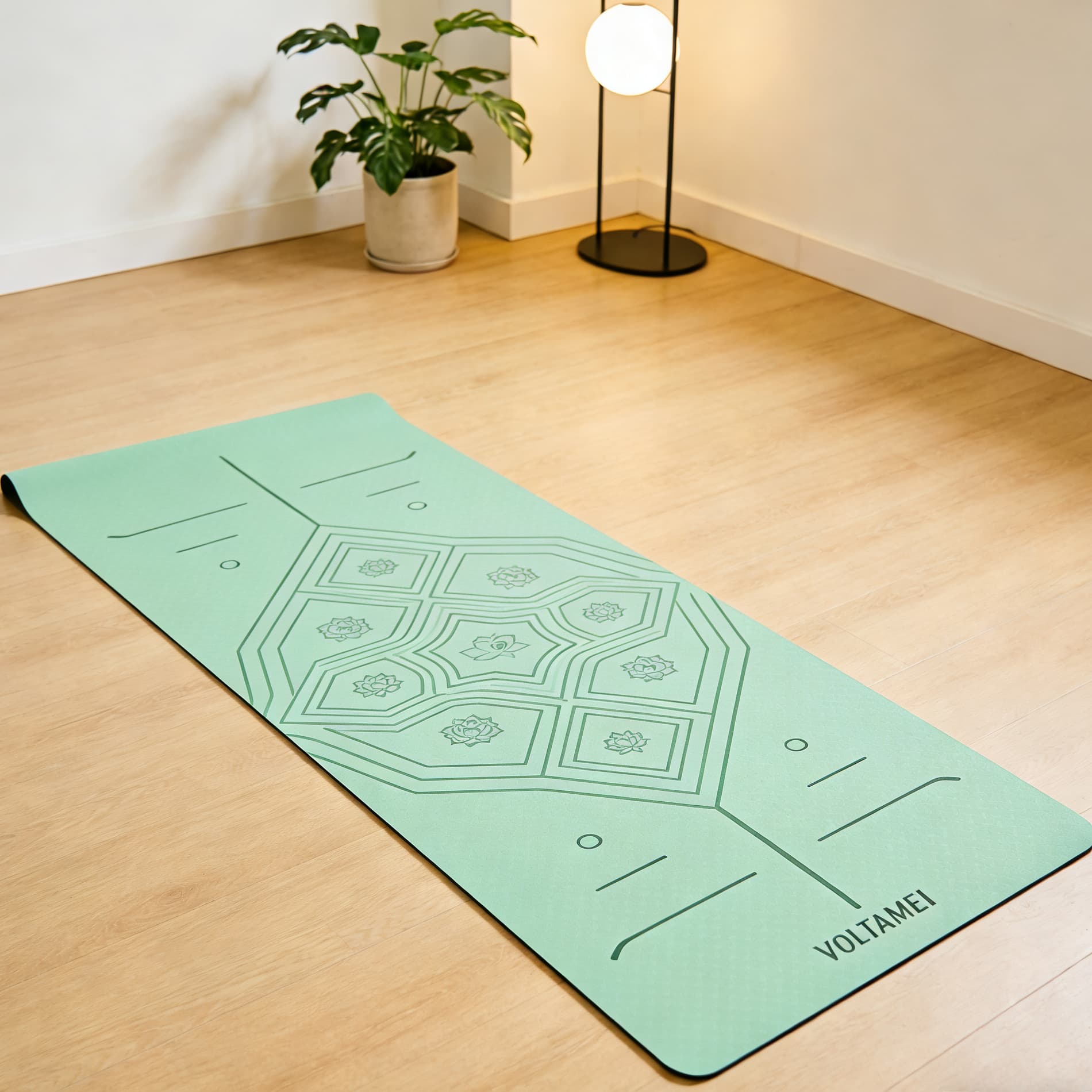 Hot Selling Full Design CMYK Printed PU Leather Yoga Mat Premium Fitness Accessory High Quality New Professional