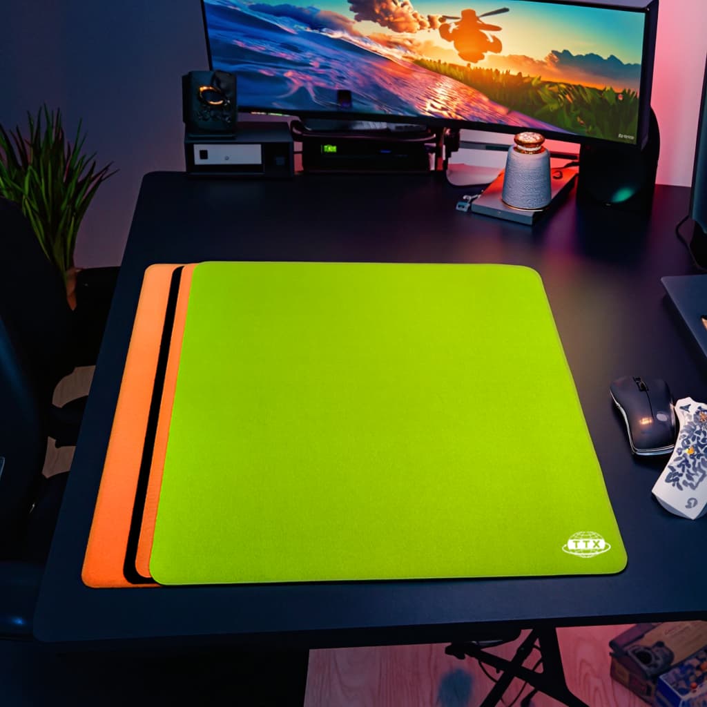 Waterproof Gaming Mouse Pad with Magnetic Base